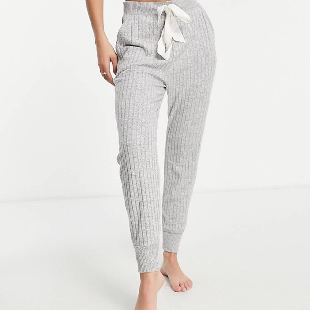 Abercrombie & Fitch Ribbed Gray Fitted Sweatpants
